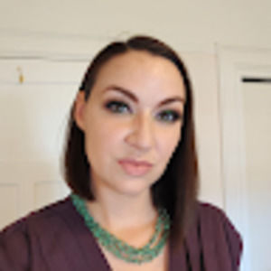 Meet your Posher, Shauna-lea